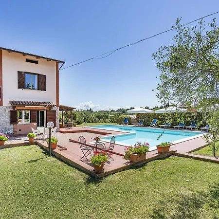Holiday home Awesome In With 5 Bedrooms, Wifi And Outdoor Swimming Pool Castiglione del Lago